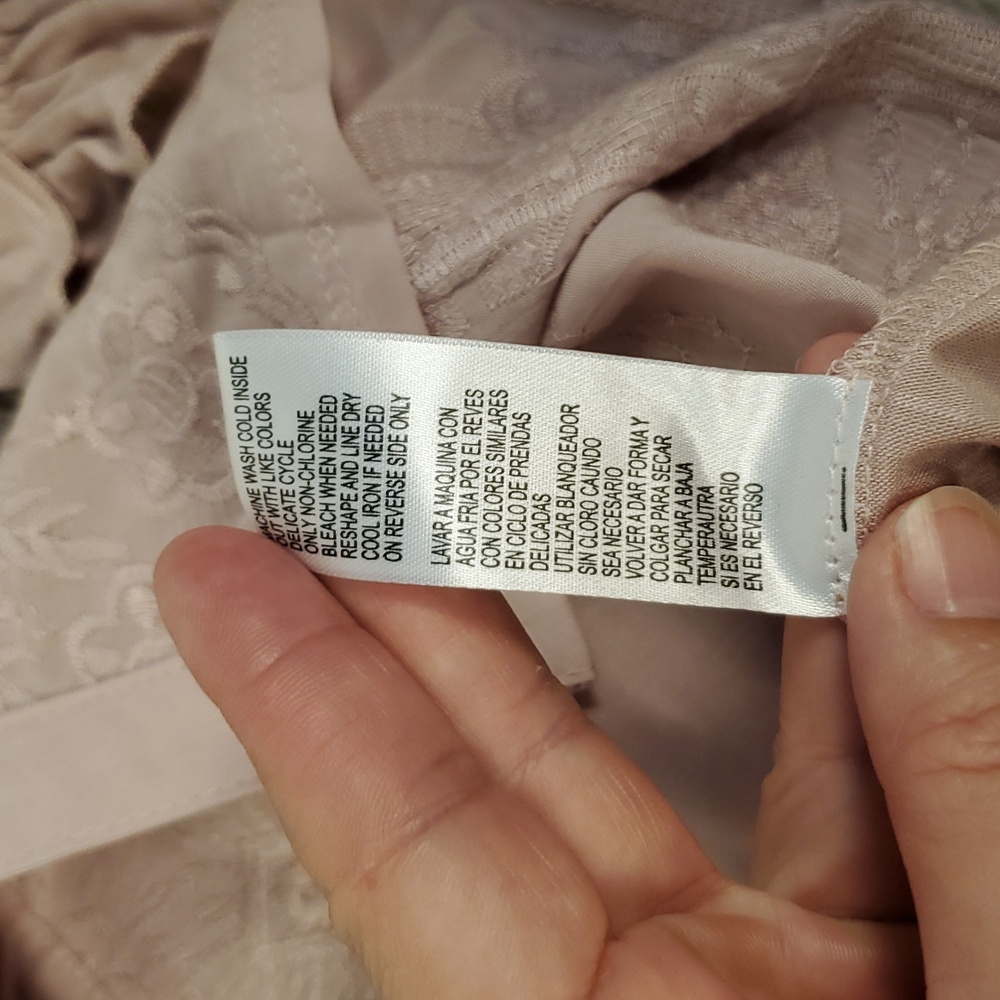Democracy Embroidered Rayon Button Front Top S Blush Pink - Picture 10 of 12